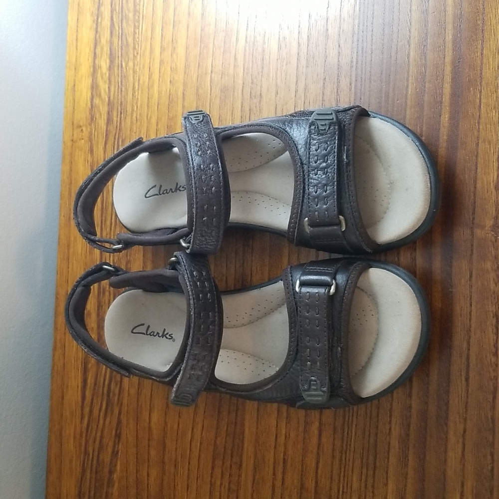 velcro sandals size 5
